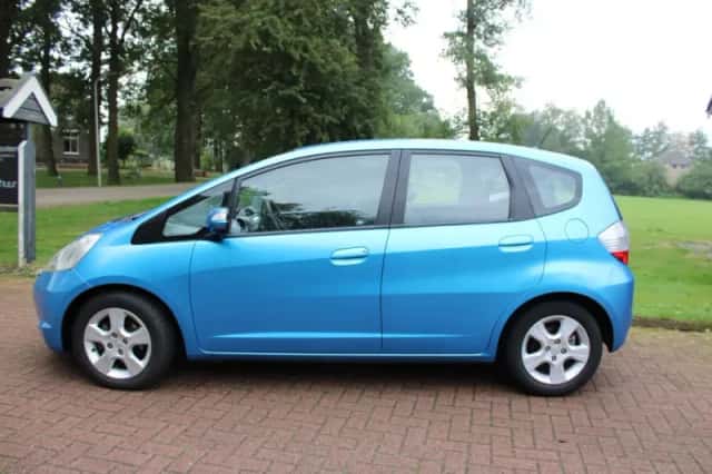 Honda Jazz (2009) thumbnail 2