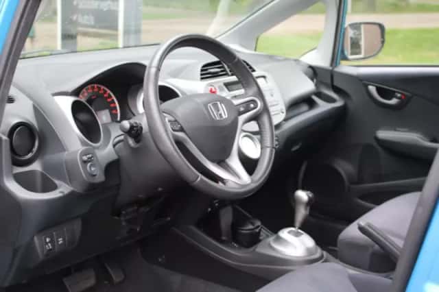 Honda Jazz (2009) thumbnail 5