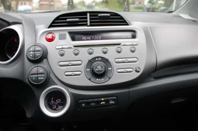 Honda Jazz (2009) thumbnail 6