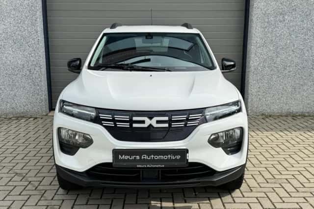 Dacia Spring (2022) thumbnail 3