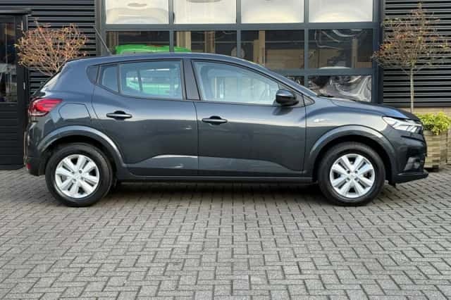Dacia Sandero (2022) thumbnail 6