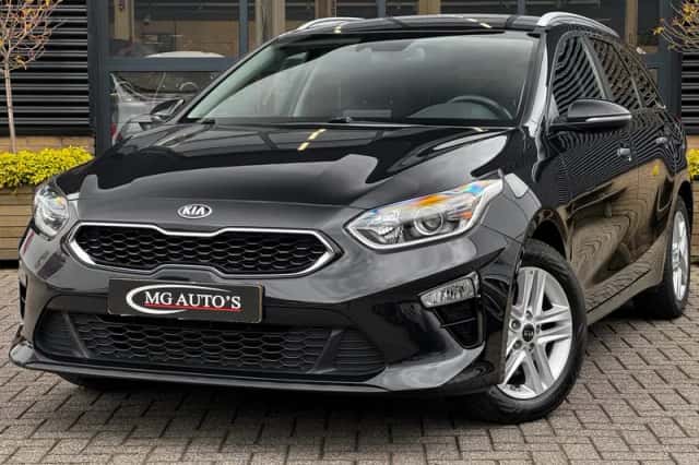 Kia Ceed Sportswagon (2019) thumbnail 1