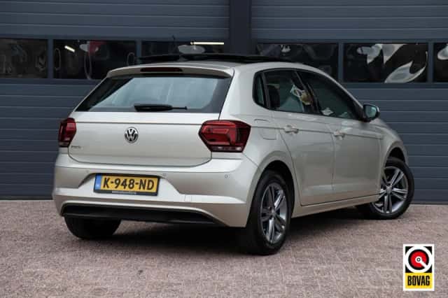 Volkswagen Polo (2019) thumbnail 4