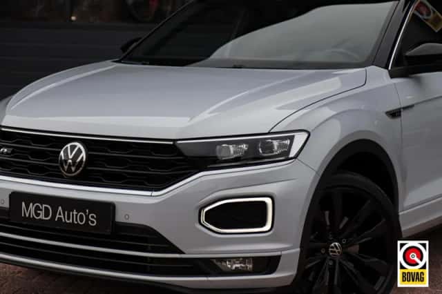 Volkswagen T-Roc (2021) thumbnail 6
