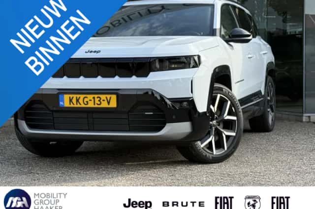 Jeep Compass (2025) thumbnail 1