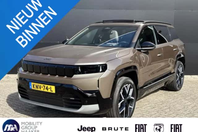 Jeep Compass (2025) thumbnail 1