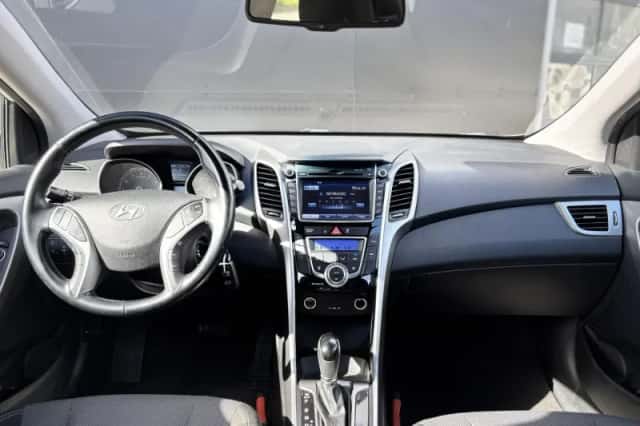 Hyundai i30 (2015) thumbnail 4