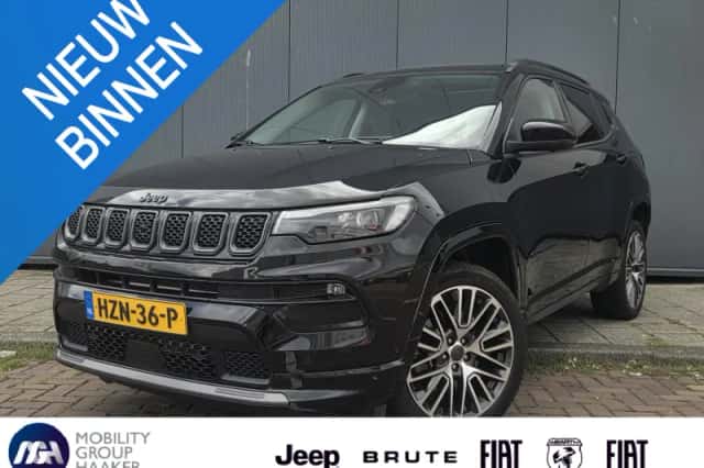Jeep Compass (2025) thumbnail 1
