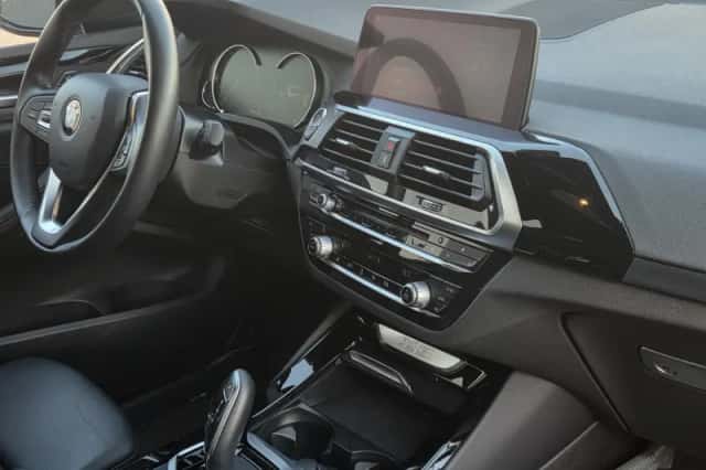 BMW X3 (2020) thumbnail 4