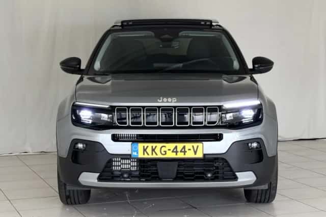Jeep Avenger (2022) thumbnail 4