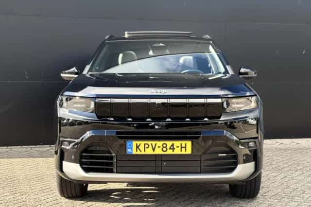 Jeep Compass (2025) thumbnail 4