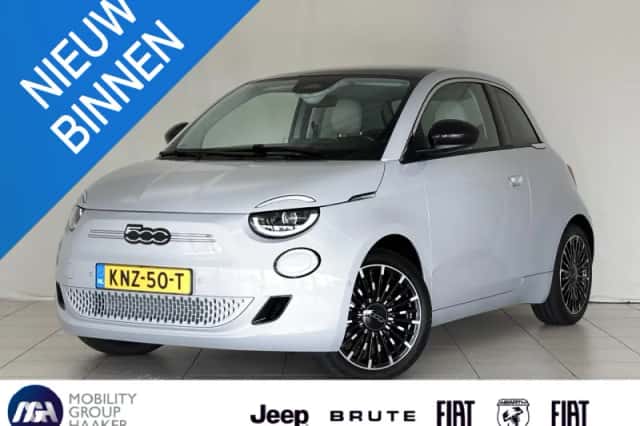 Fiat 500e (2015) thumbnail 1