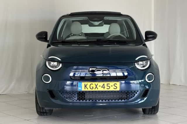 Fiat 500C (2015) thumbnail 4