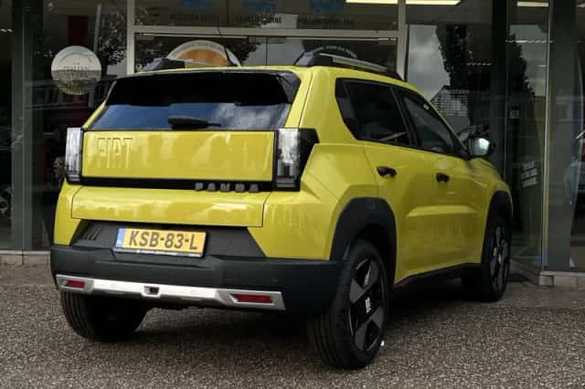 Fiat Grande Panda (2024) thumbnail 2