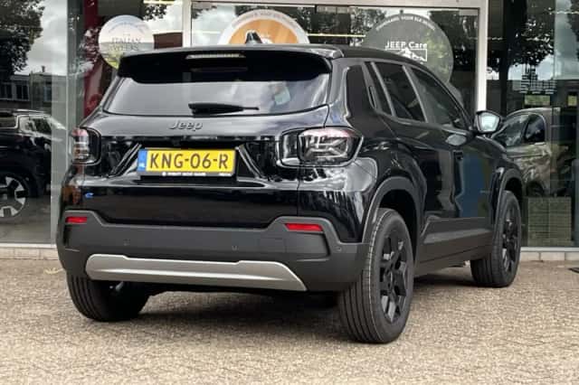 Jeep Avenger (2022) thumbnail 2