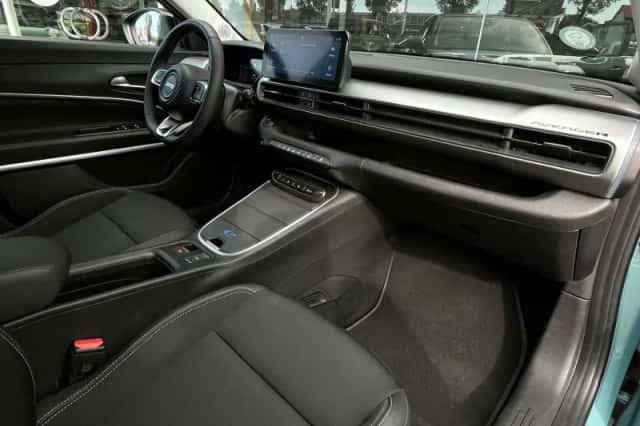 Jeep Avenger (2022) thumbnail 5