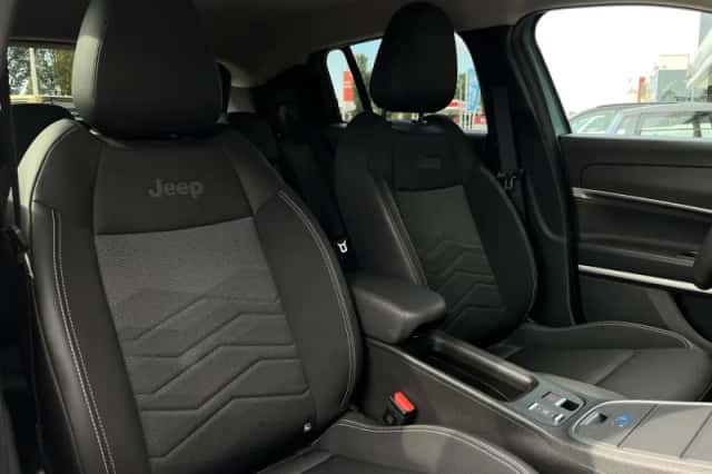 Jeep Avenger (2022) thumbnail 6