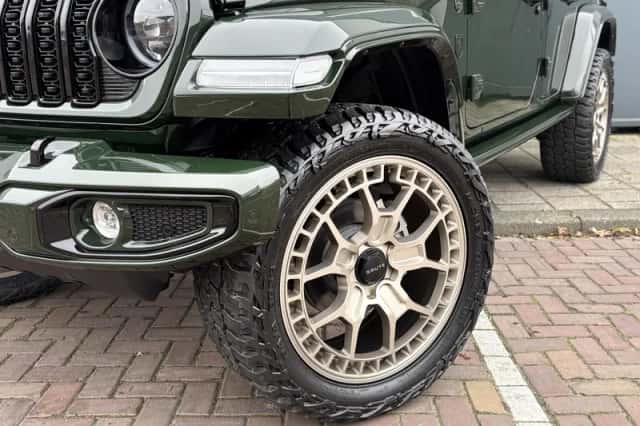 Jeep Wrangler (2026) thumbnail 5