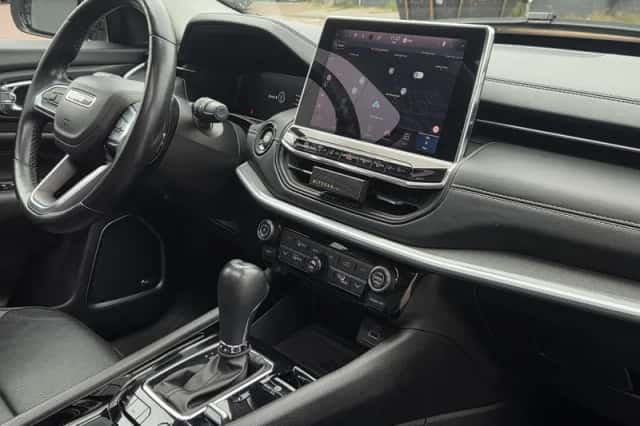 Jeep Compass (2022) thumbnail 4