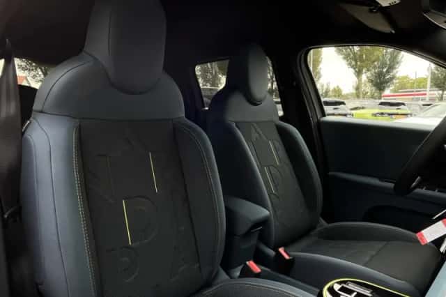 Fiat Grande Panda (2024) thumbnail 5