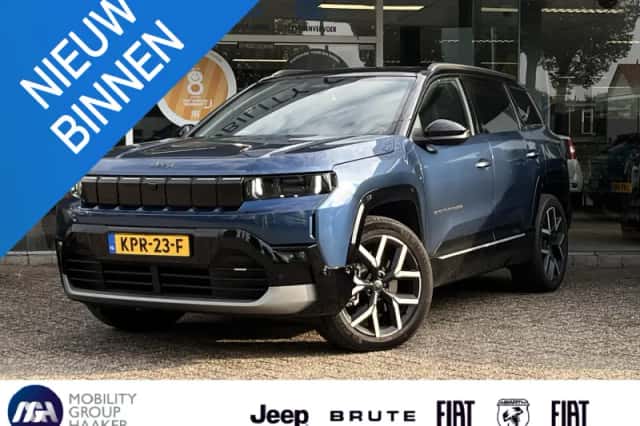 Jeep Compass (2025) thumbnail 1
