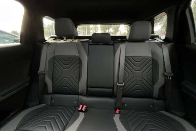 Jeep Compass (2025) thumbnail 4