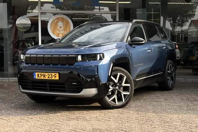 Jeep Compass (2025) thumbnail 6