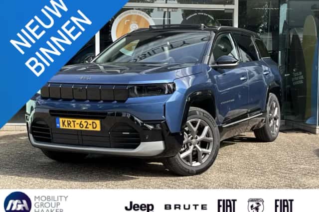 Jeep Compass (2025) thumbnail 1