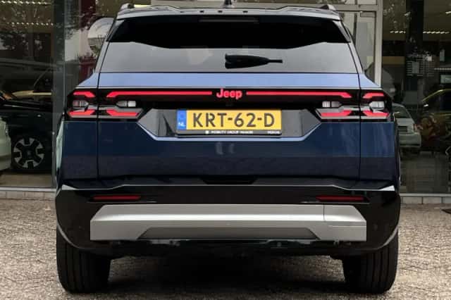 Jeep Compass (2025) thumbnail 6