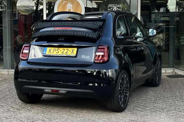 Fiat 500C (2026) thumbnail 4