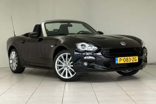 Fiat 124 Spider (2016) thumbnail 6