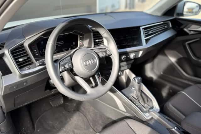 Audi A1 (2018) thumbnail 6