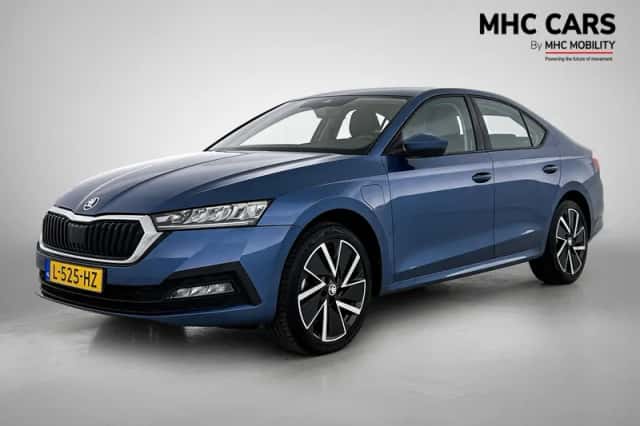 Škoda Octavia (2021) thumbnail 1