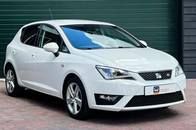 SEAT Ibiza (2016) thumbnail 4