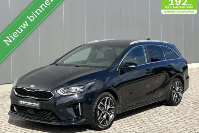 Kia Ceed (2021) thumbnail 1