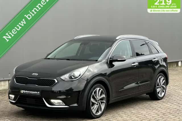 Kia Niro (2016) thumbnail 1