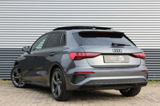 Audi A3 (2023) thumbnail 4