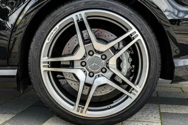 Mercedes-Benz E-Klasse (2010) thumbnail 5