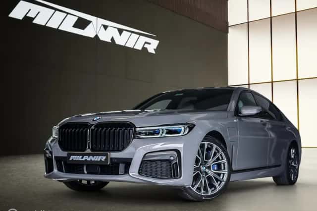 BMW 7-Serie (2020) thumbnail 1