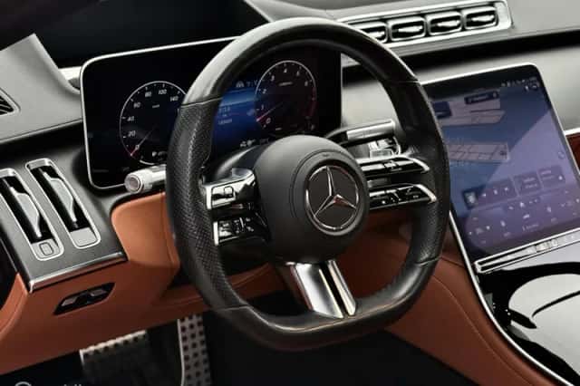 Mercedes-Benz S-Klasse (2022) thumbnail 3