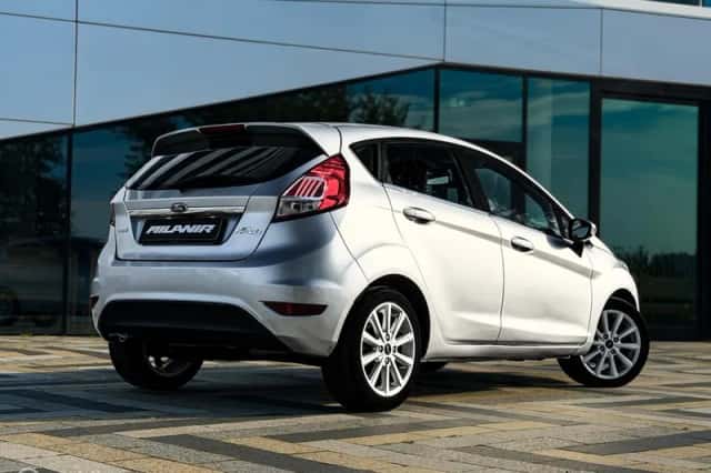 Ford Fiesta (2017) thumbnail 2