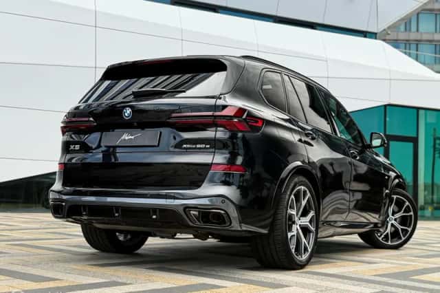BMW X5 (2025) thumbnail 2