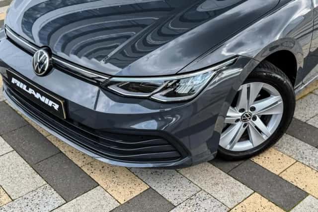 Volkswagen Golf (2021) thumbnail 5