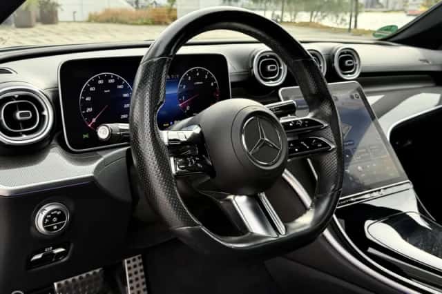 Mercedes-Benz C-Klasse (2021) thumbnail 3