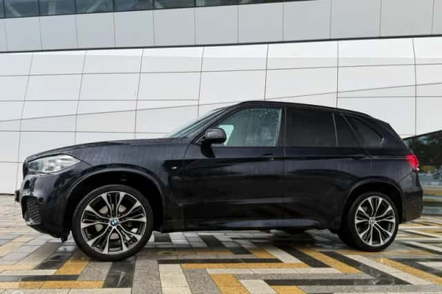BMW X5 (2016) thumbnail 5