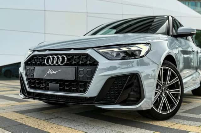 Audi A1 (2023) thumbnail 4