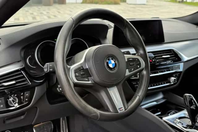 BMW 5-Serie (2019) thumbnail 3