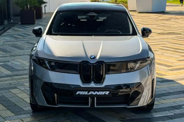 BMW iX3 (2026) thumbnail 6