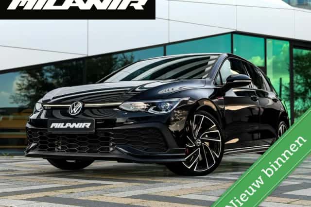 Volkswagen Golf (2022) thumbnail 1