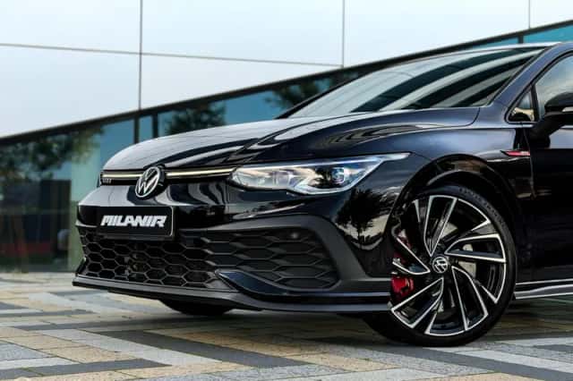 Volkswagen Golf (2022) thumbnail 4